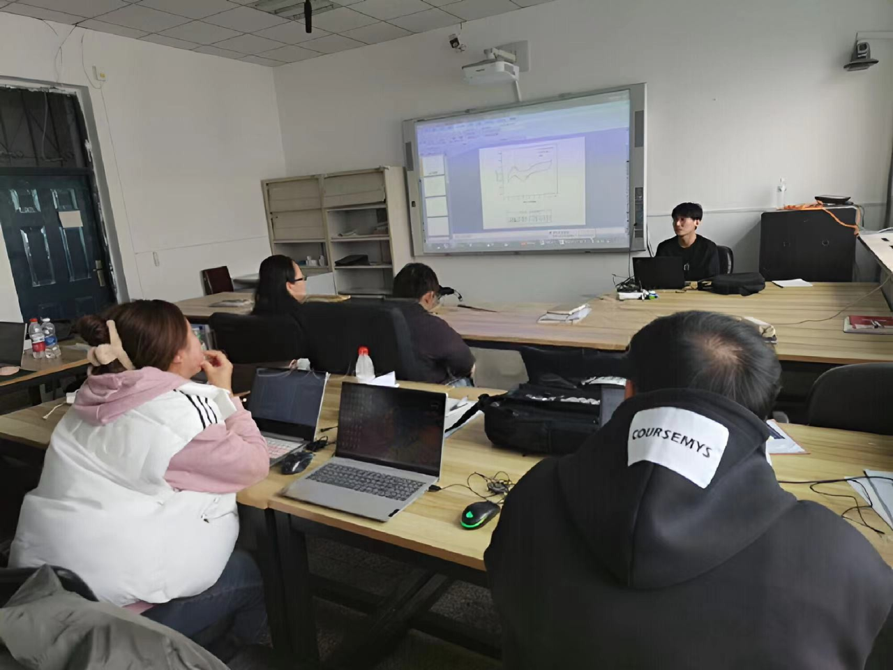 久青草无码视频在线观看第一苞