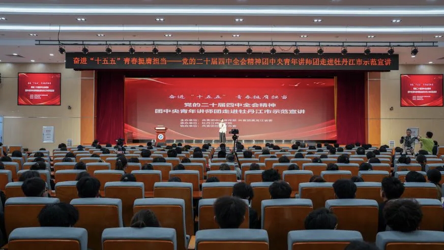 久青草无码视频在线观看第一苞