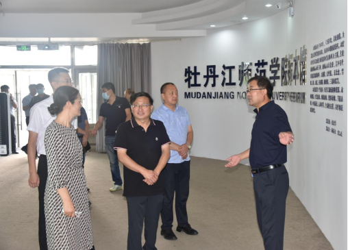 久青草无码视频在线观看第一苞